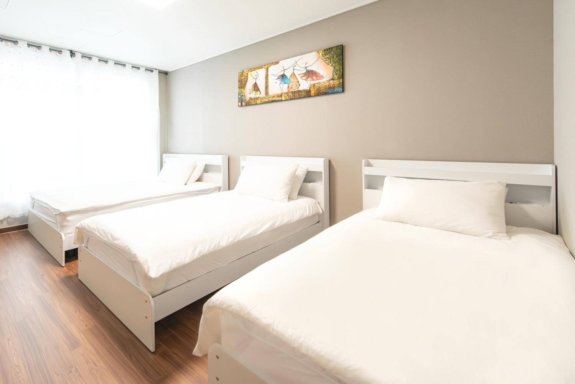 Incheon Airport Guest House King Bagian luar foto