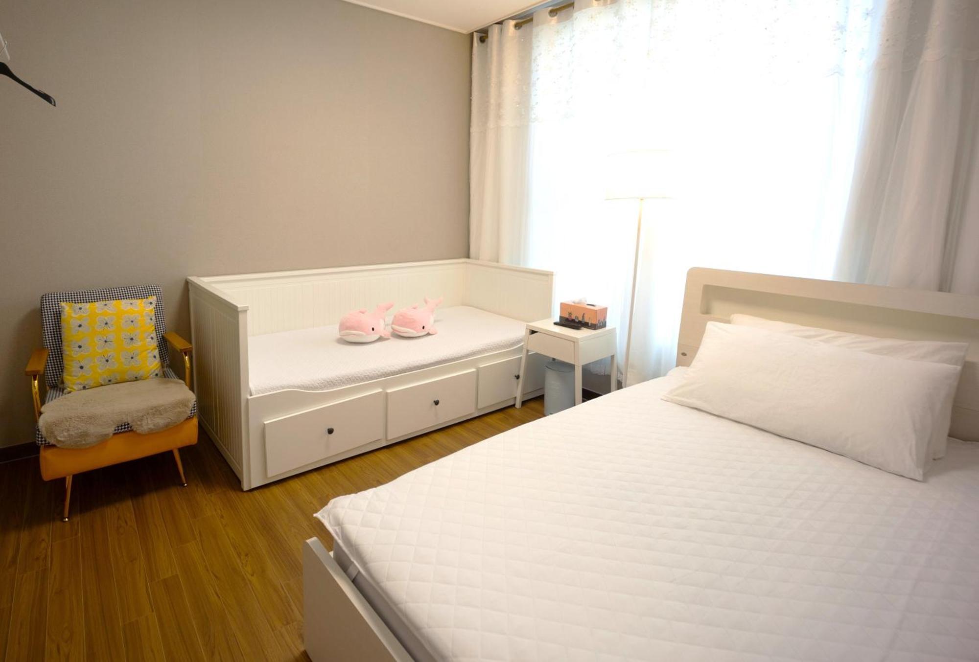 Incheon Airport Guest House King Bagian luar foto