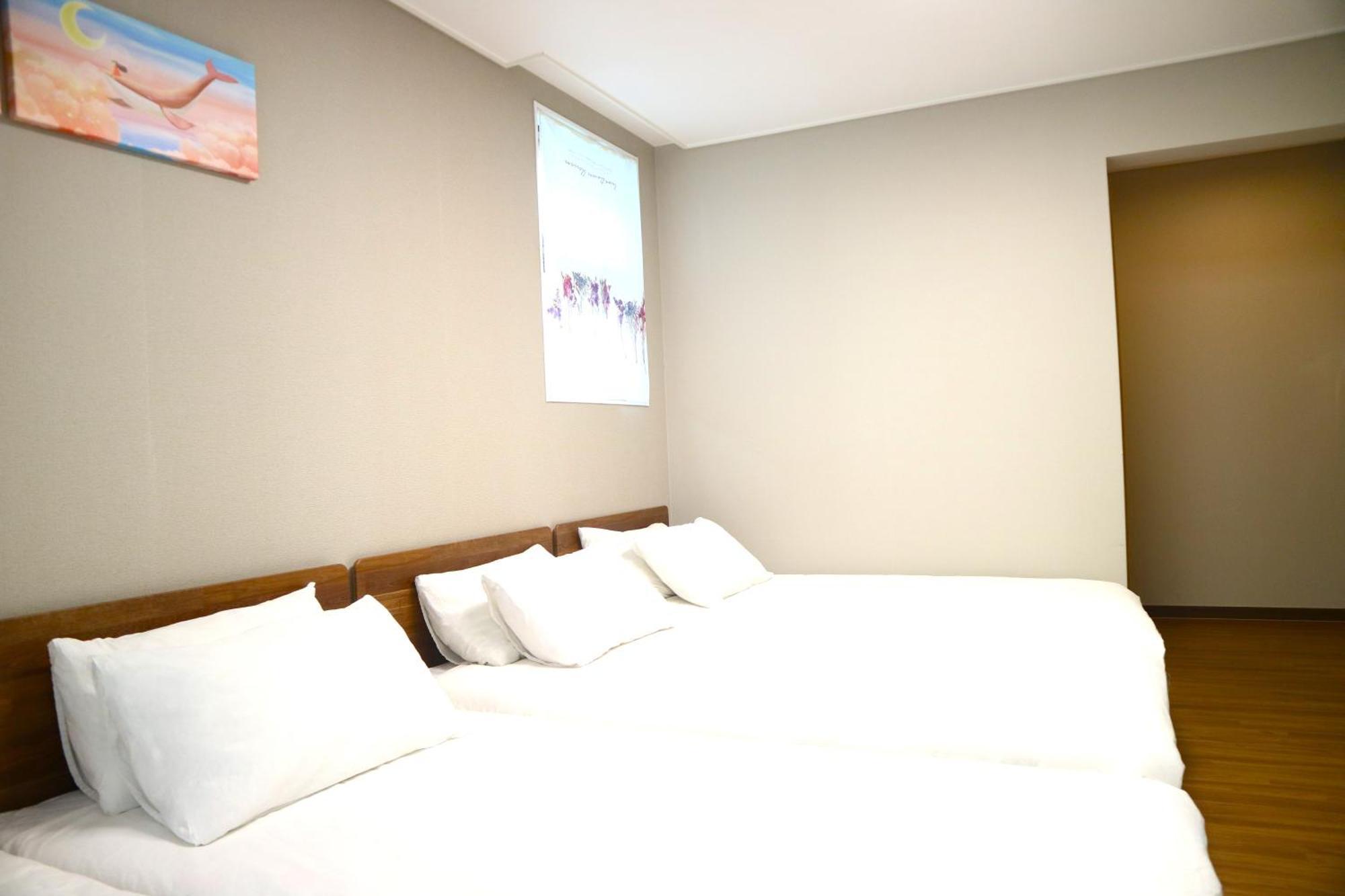 Incheon Airport Guest House King Bagian luar foto
